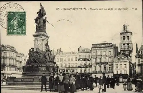 Ak Saint Quentin Aisne, Monument de 1557 et Beffroi