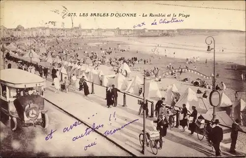 Ak Sables d'Olonne Vendée, Le Remblai et la Plage