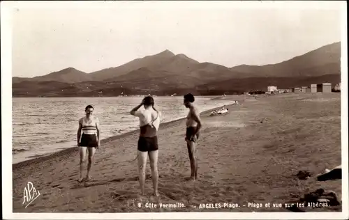 Foto Ak Argelès sur Mer Pyrénées Orientales, Plage et vue sur les Alberes