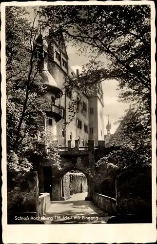 Ak Rochsburg Lunzenau in Sachsen, Partie am Schloss Rochsburg mit Eingang