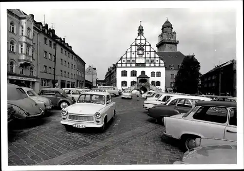 Foto Plauen im Vogtland, Markt, Altes und neues Rathaus, Trabant, 1974