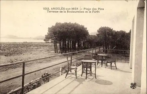 Ak Argelès sur Mer Pyrénées Orientales, Plage des Pins, Terrasse de la Restauration et la Fôret