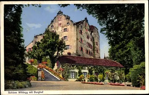 Ak Möriken-Wildegg Kanton Aargau, Schloss Wildegg mit Burghof