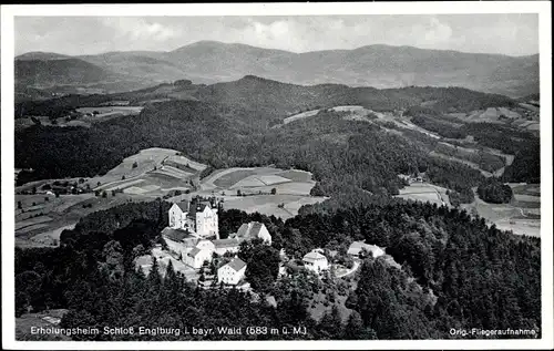 Ak Tittling im Dreiburgenland Niederbayern, Erholungsheim Schloss Englburg, Fliegeraufnahme