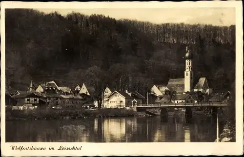 Ak Wolfratshausen in Oberbayern, Panorama im Loisachtal