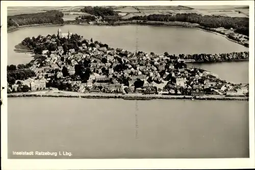 Ak Ratzeburg im Herzogtum Lauenburg, Panorama vom Ort, Fliegeraufnahme