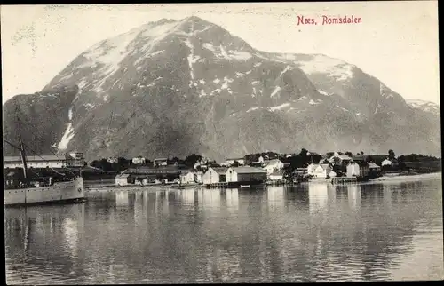 Ak Naes Romsdalen Norwegen, Blick auf das andere Ufer, Im Hintergrund Berge