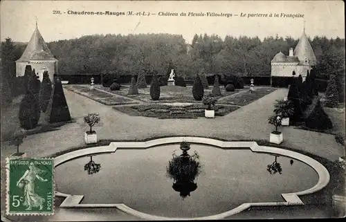 Ak Chaudron en Mauges Maine-et-Loire, Chateau du Plessis Villoutreys, La parterre a la Francaise