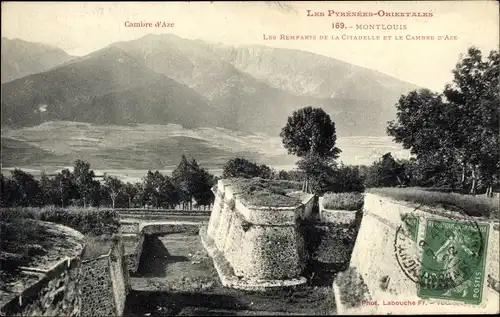 Ak Mont Louis Pyrénées Orientales, Les Remparts de la Citadelle et le Cambre d'Aze