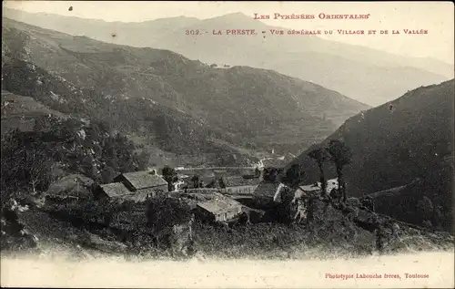 Ak La Preste Pyrénées-Orientales, Vue Generale du Village et de la Vallee