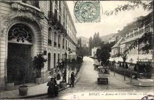 Ak Royat Puy de Dôme, Avenue de l'Abbe Vedrine