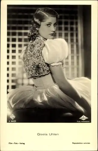 Ak Schauspielerin Gisela Uhlen, Portrait