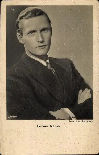 Ak Schauspieler Hannes Stelzer, Portrait im Anzug, Ross