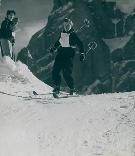 Foto Wintersport, Skirennfahrerin Annemarie Waser, Schweiz