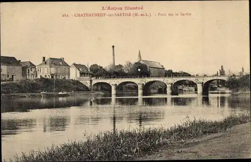 Ak Chateauneuf sur Sarthe Maine-et-Loire, Pont sur la Sarthe