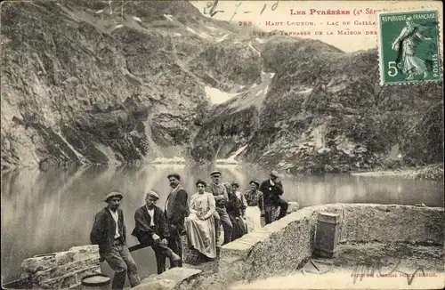 Ak Haut Louron Hautes Pyrénées, Le Lac, Sur la Terrasse de la Maison