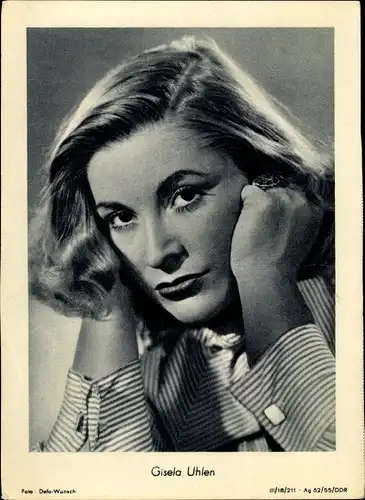 Ak Schauspielerin Gisela Uhlen, Portrait, Bluse