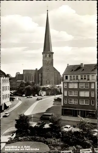 Ak Mülheim an der Ruhr, Bachstraße m. Petrikirche, Geschäfte