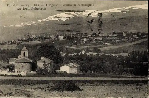 Ak Hix Pyrénées Orientales, L'Église, Au fond Puigcerda