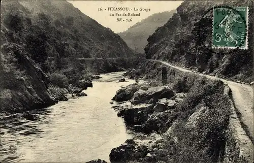 Ak Itxassou Pyrénées Atlantiques, La Gorge du Pas de Roland