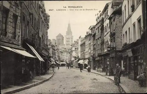 Ak Lisieux Calvados, Une Vue de la Grande Rue