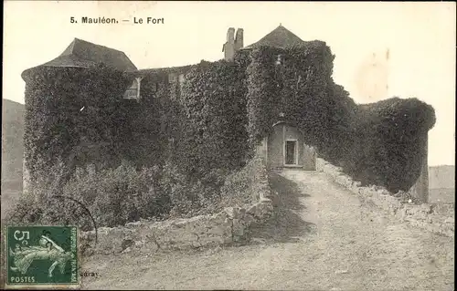 Ak Mauléon Pyrénées Atlantiques, Le Fort