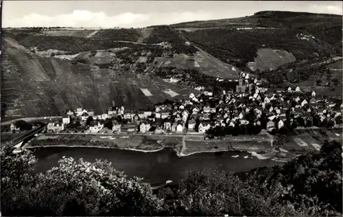 Ak Treis Karden an der Mosel, Gesamtansicht, Vogelschau