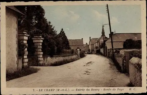 Ak Le Champ Maine-et-Loire, Entree du Bourg, Route de Faye