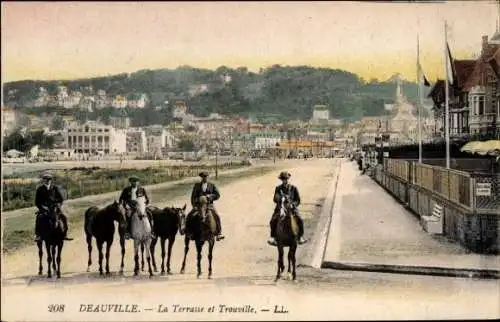 Ak Deauville Calvados, La Terrasse et Trouville