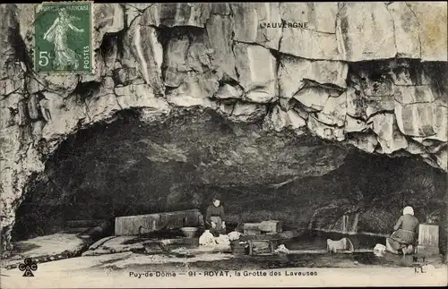 Ak Royat Puy de Dôme, La Grotte des Laveuses