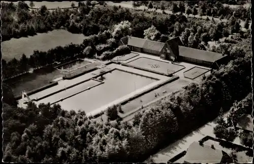 Ak Papenburg im Emsland, Schwimmbad aus der Vogelschau