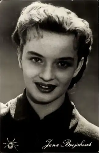 Ak Schauspielerin Jana Brejchova, Die goldene Spinne, Spinnenbrosche, Portrait