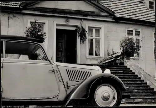 Foto Auto, DKW Meisterklasse 700, Haus, 1937