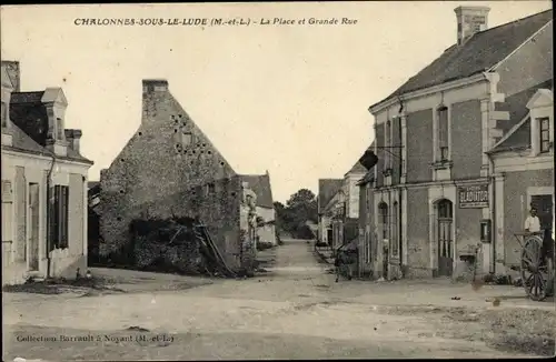 Ak Chalonnes sous le Lude Maine-et-Loire, La Place et Grande Rue
