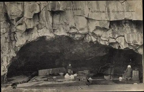 Ak Royat Puy de Dôme, La Grotte des Laveuses