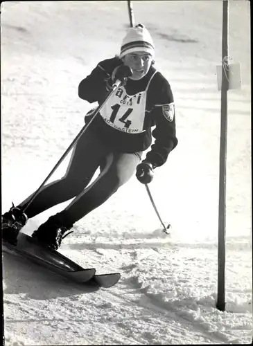 Foto Wintersport, Französische Skirennläuferin Marielle Goitschel