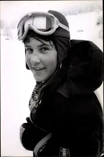 Foto Wintersport, Französische Skiläuferin, Portrait, Skibrille