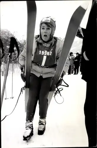 Foto Wintersport, Skiläuferin, 1962, Startnummer 1