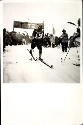 Foto Wintersport, Skilangläufer am Start, Startnr. 55