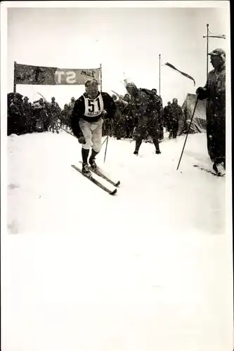 Foto Wintersport, Skilangläuferin Hansen ? Hanser ?, Startnr. 51