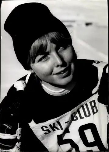 Foto Wintersport, Skirennfahrerin, Portrait, Startnr. 59, Ski Club