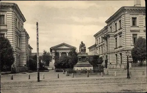 Ak Moskau Russland, Les cliniques Monument de chirurgien Pirogof