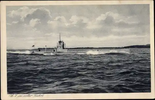 Ak Deutsches U-Boot, Unterseeboot U 7 in voller Fahrt