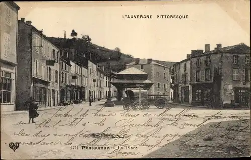 Ak Pontaumur Puy de Dôme, La Place