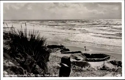 Ak Kampen auf Sylt, Düne, Gras und Meer, Strandburgen