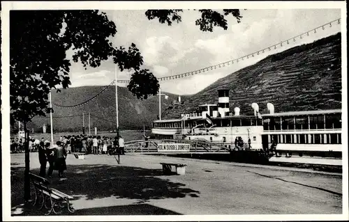 Ak Bingen am Rhein, Dampfer am Anleger