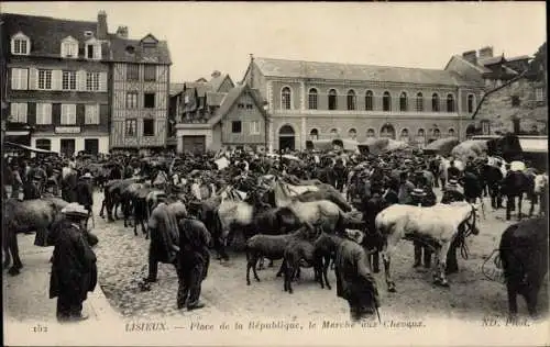 Ak Lisieux Calvados, Place de la Republique, Le Marche aux Chevaux