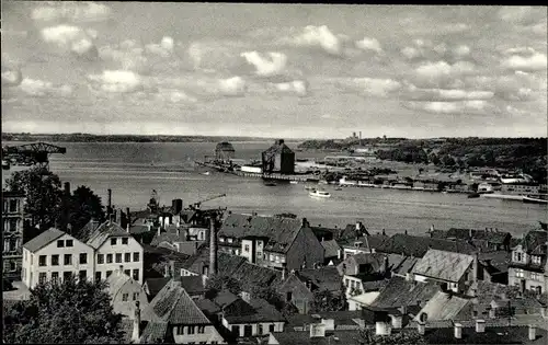 Ak Flensburg in Schleswig Holstein, Hafenausfahrt