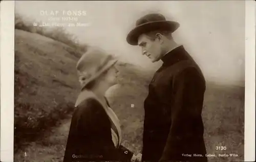 Ak Schauspieler Olaf Fonns und Gudrun Brunn, Portrait, Der Pfarrer am Meer