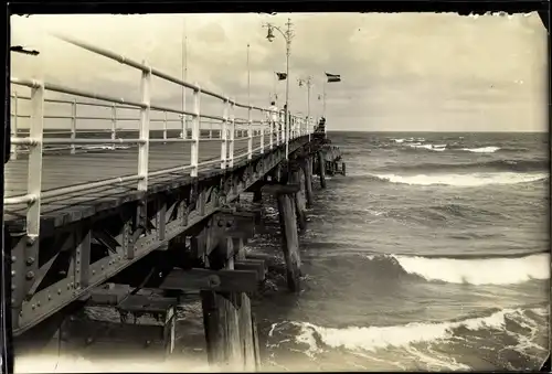 Foto Świnoujście Swinemünde Pommern, Seebrücke, Meerpartie